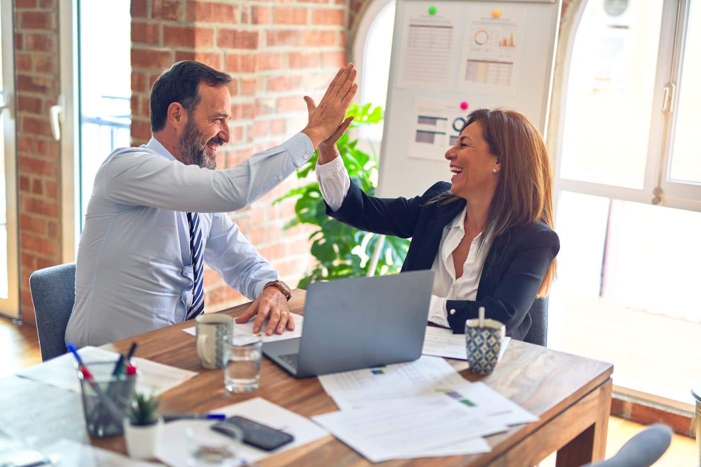 Échange entre un client et un conseiller du Groupe Nodelys